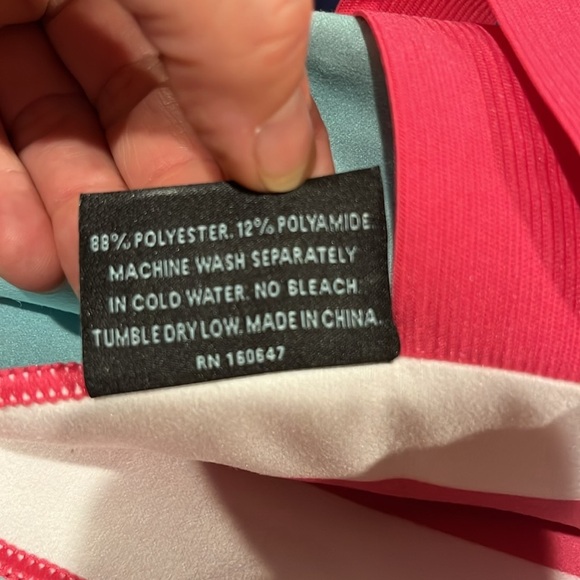 🆕 Cynthia Rowley Sand Free Reversible Towel/Blanket For 2- Flamingos/Stripes - Picture 5 of 5